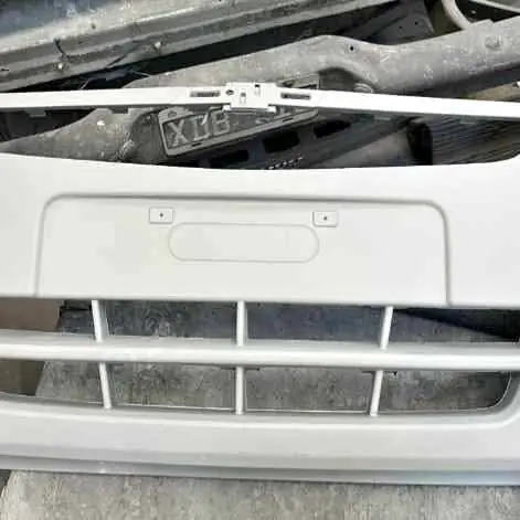Paragolpe delantero Chevrolet celta 2015..cóntamos con taller de chapa y pintura