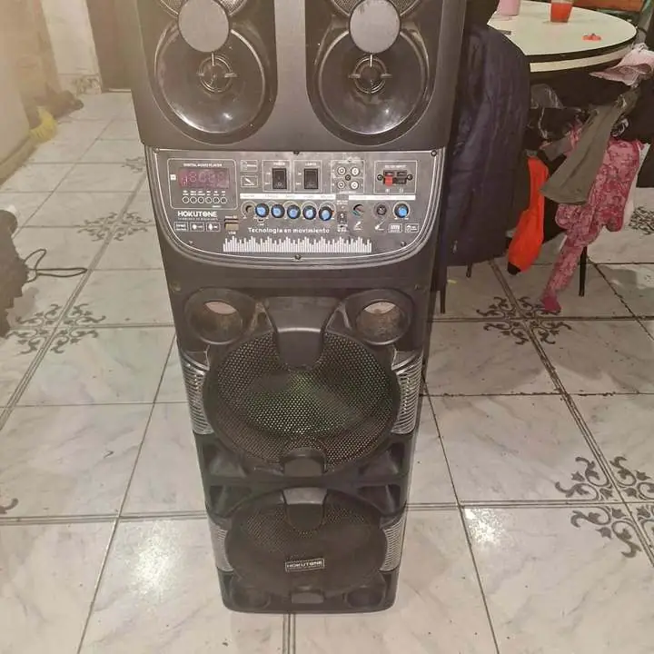 Torre parlante con bufer funcionando perfecto