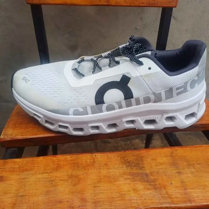 Zapatillas originales talle 44.5