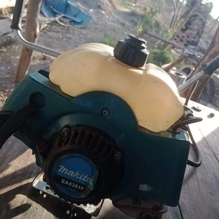 Vendo desmalezadora marca Makita 44 cc