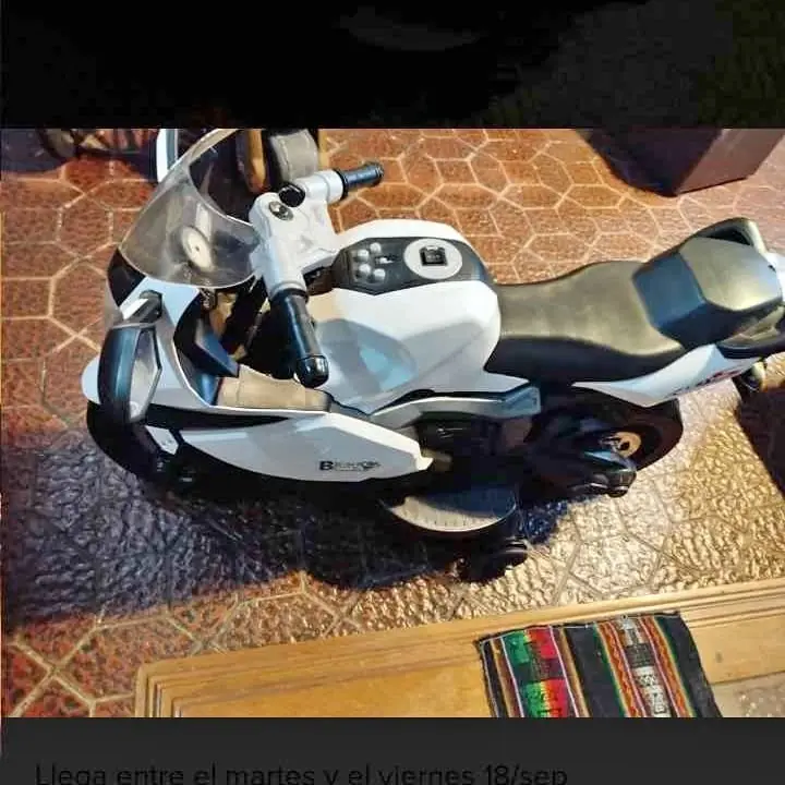 Moto eléctrica para niño
