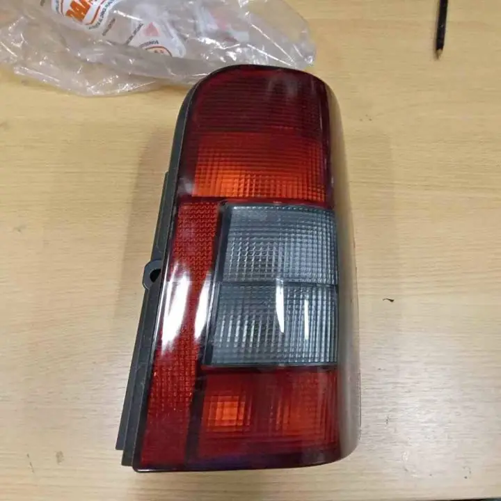 Faro trasero Citroen Berlingo 98/04 derecho