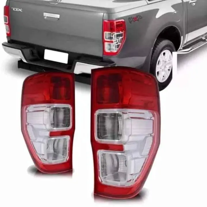 Faro trasero Ranger 2013 a 2015 . Cada uno