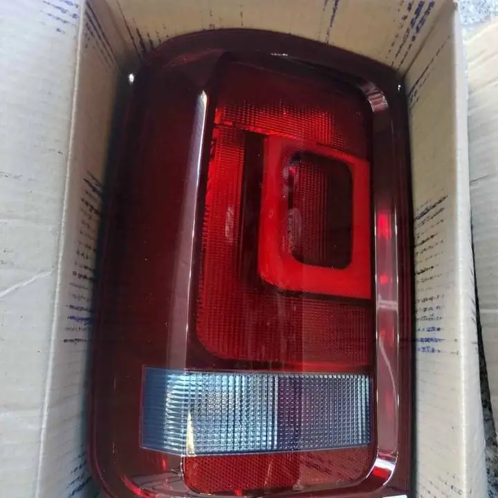 Faro trasero amarok