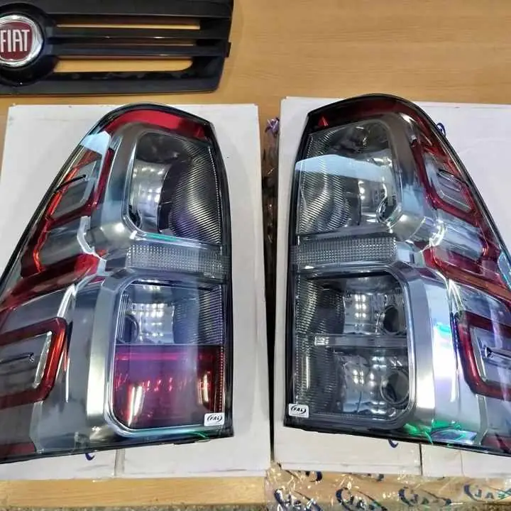 Faro trasero Hilux 2016 a 2019