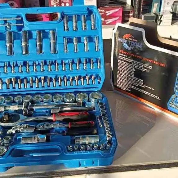 Kit llaves tubos 108 piezas