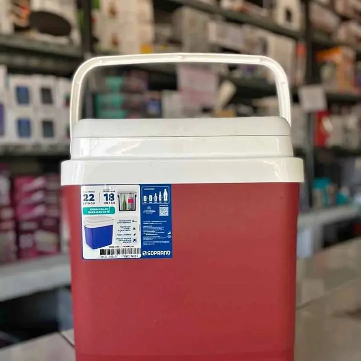 Conservadora Soprano 22 litros ¡Lista para el verano! Mantiene tus bebidas bien fría