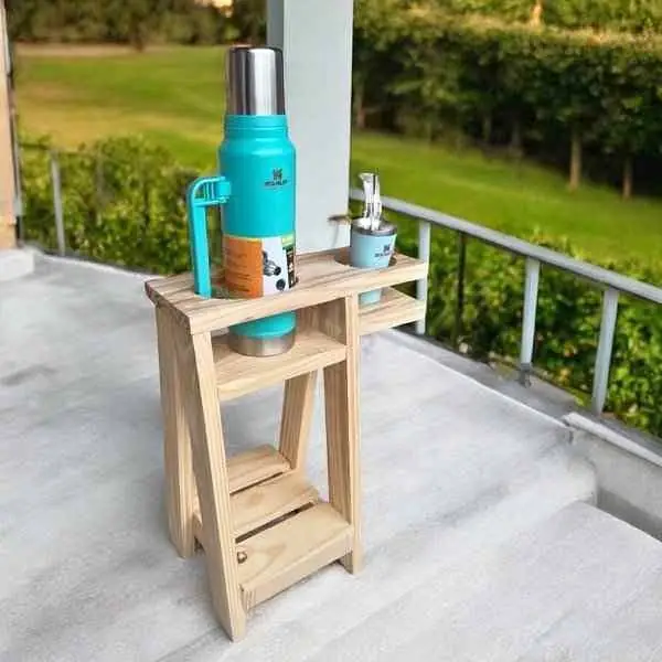 Mesa matera de madera con hueco para termo y mate ideal para pintar 60x35x39 cm