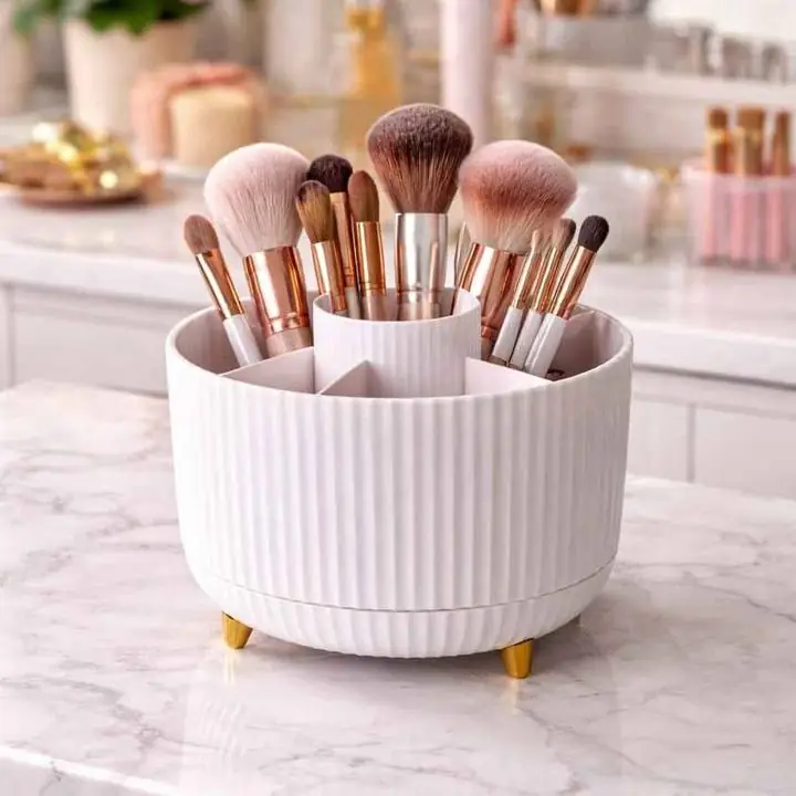 Organizador giratorio para brochas y maquillaje