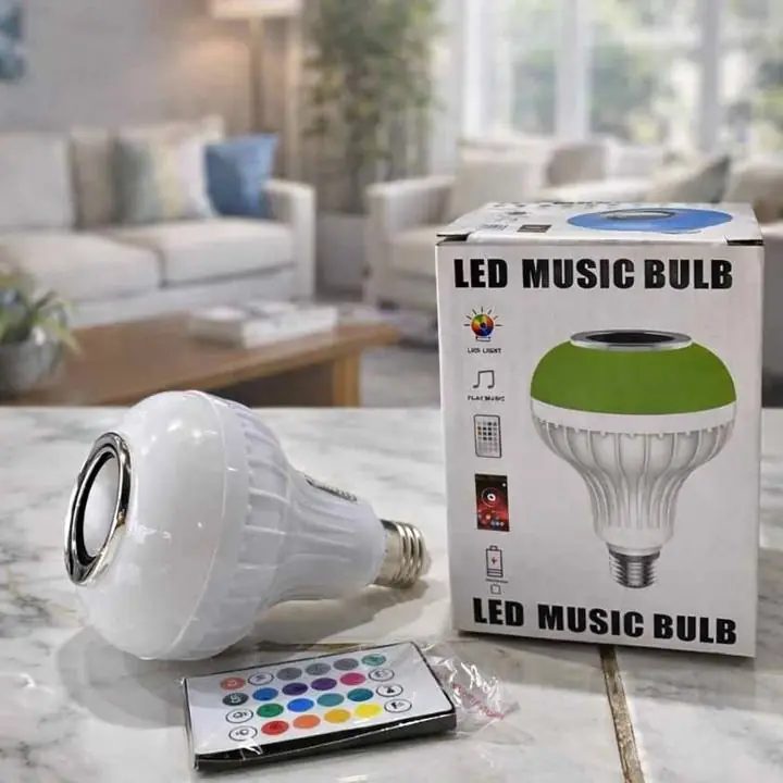 ¡Un 2 en 1 que te va a encantar! Lámpara parlante LED con música