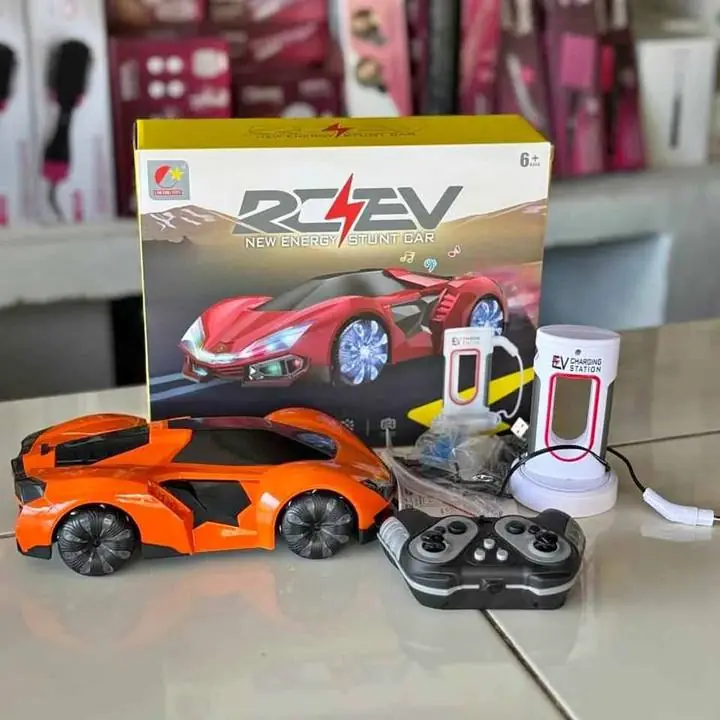 Auto rc ev deportivo + estación de carga