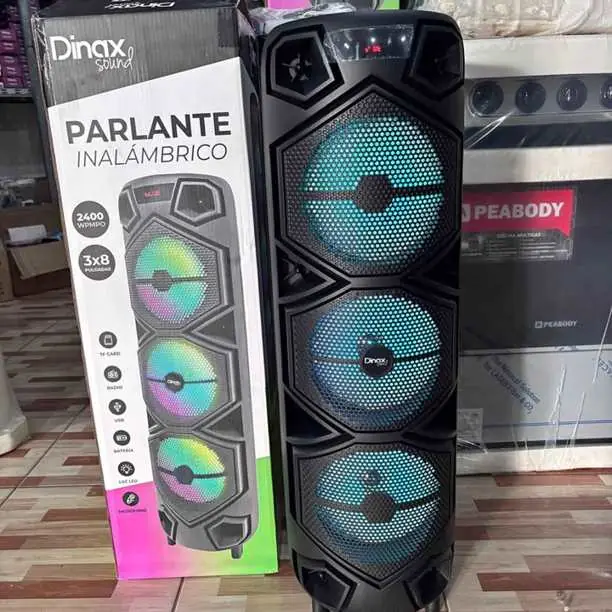 Parlante inalámbrico dinax sound 3X8