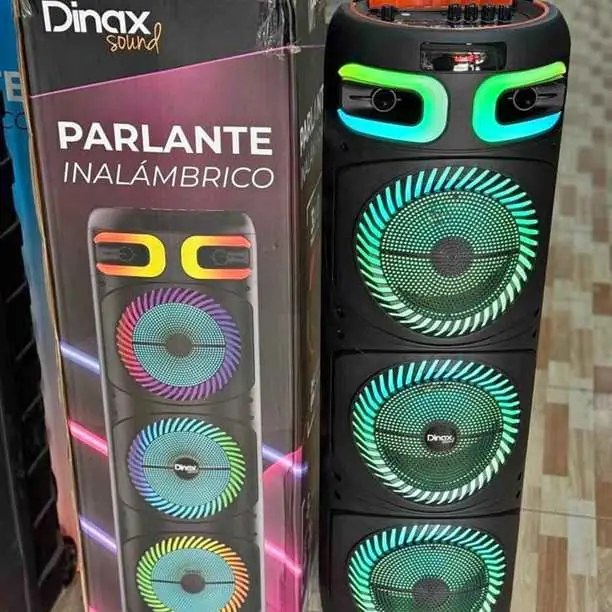 PARLANTE 3x8 DINAX – DX-PARFS888 ¡Potencia, luces y sonido asegurado!