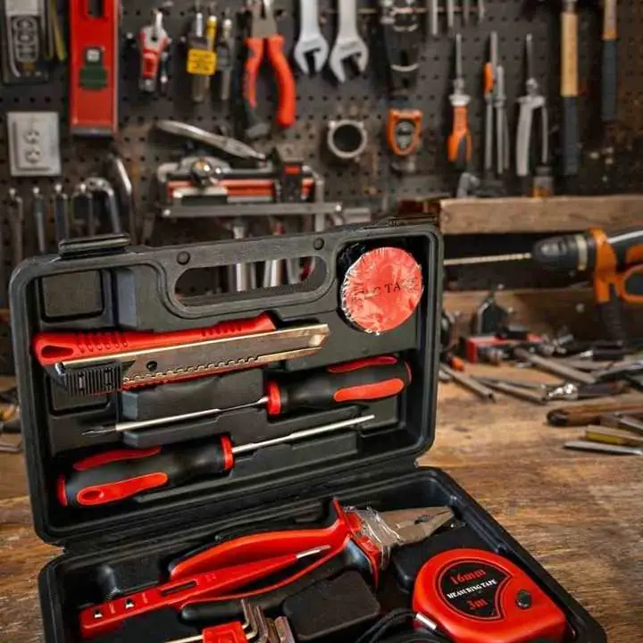 Kit de Herramientas Manuales en Maletín Completo y Práctico
