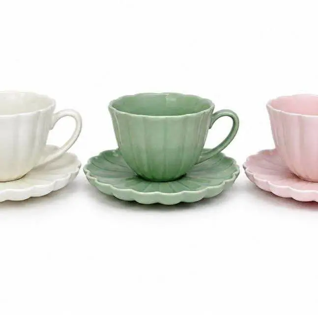 Taza con plato de cerámica - Princesa
