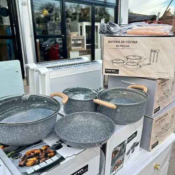 Batería de cocina 10 piezas (Incluye Utensillos)