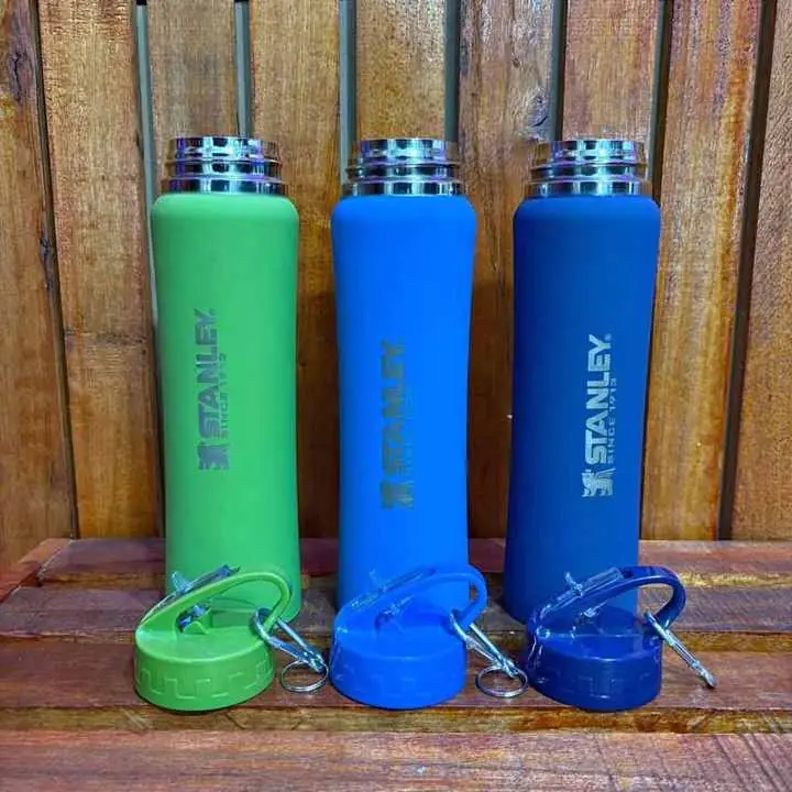 Botellas térmicas Stanley