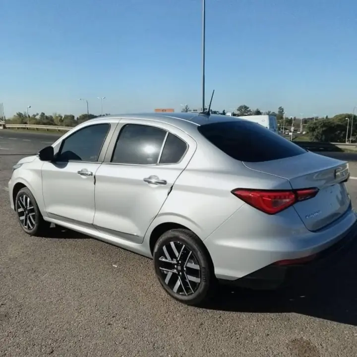2025 Fiat cronos cvt 1.3