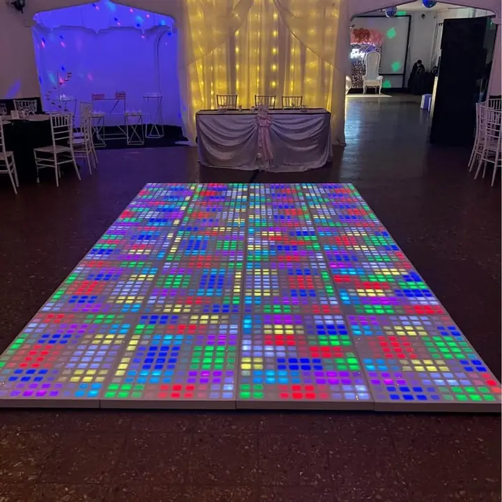 Se Alquila Pista de Baile Led