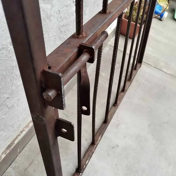 Puerta reja