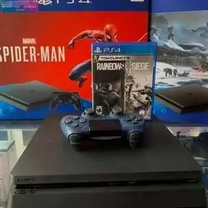 Ps4 slim + un juego de regalo