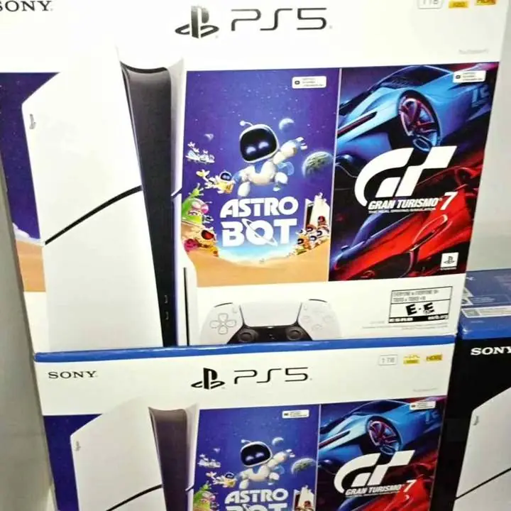 PS4 nueva sellada 1 tb