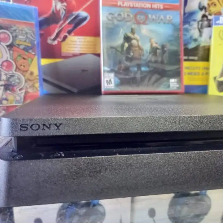 Destribuidores de juegos de PS4 y consolas