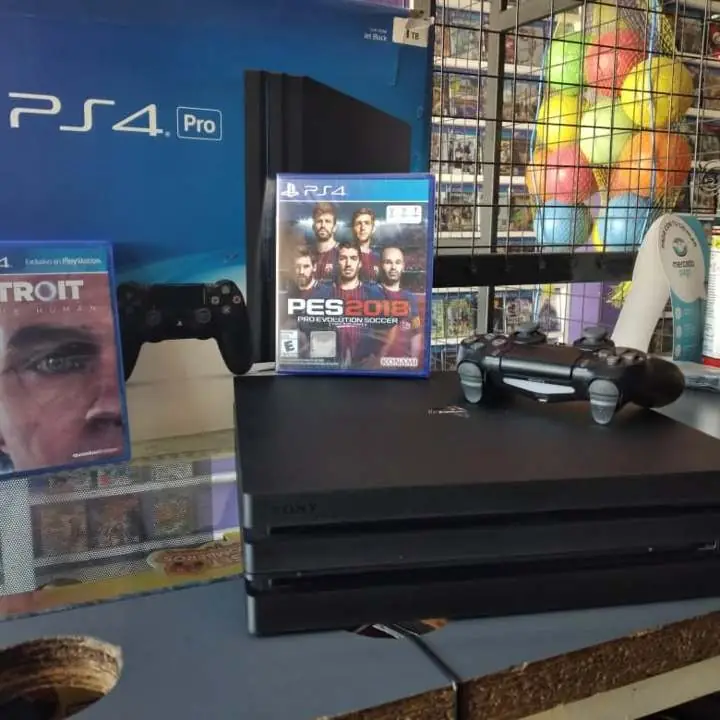 PS4 pro 4K + garantia 12 meses !