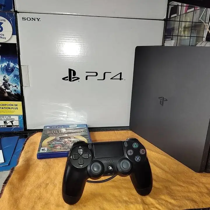 PS4 slim