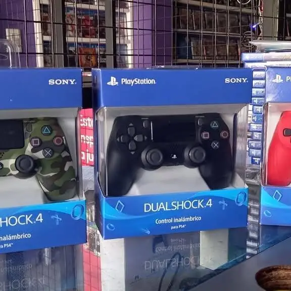 Joystick de PS4 nuevos sellados aprovechar