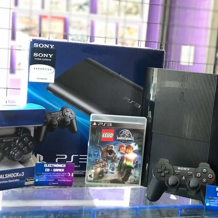 PS3 super slim 250GB + garantia + 2 joystick completa !