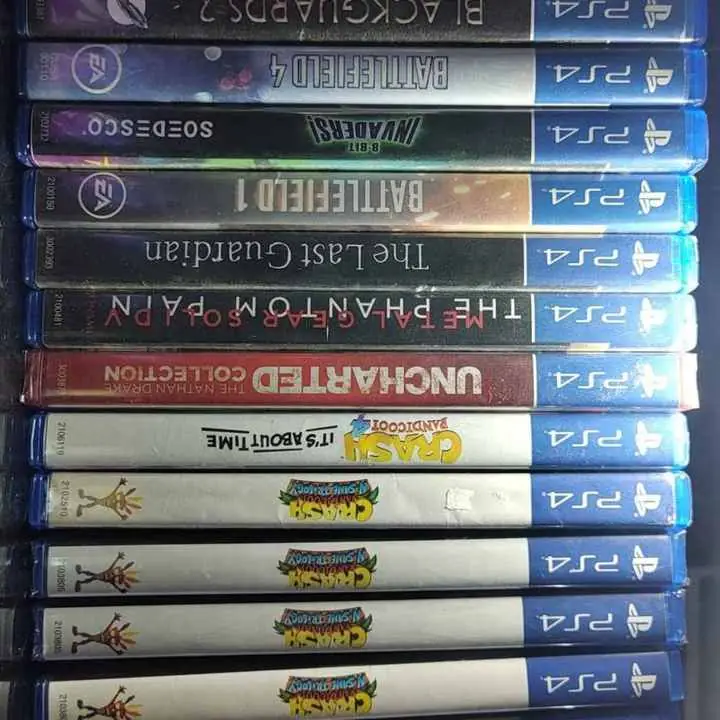 Juegos ps4 nuevos y semi nuevos , canje y venta