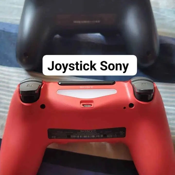 Joystick en oferta originales Sony 2 x 45.000 pesos