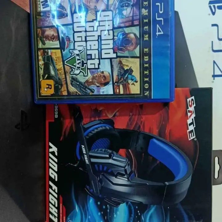 Auriculares gamer nuevos + GTA 5 usado impecable