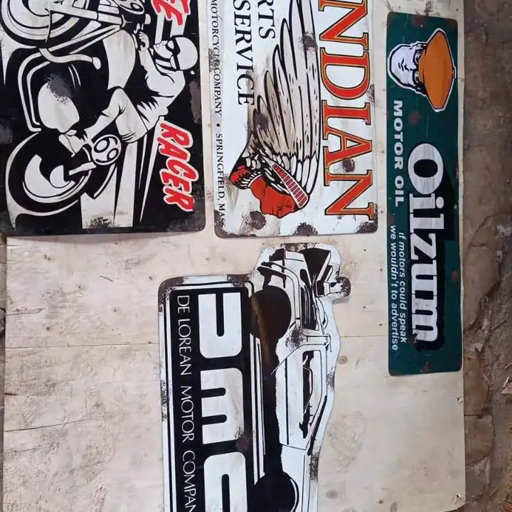 Carteles publicitarios