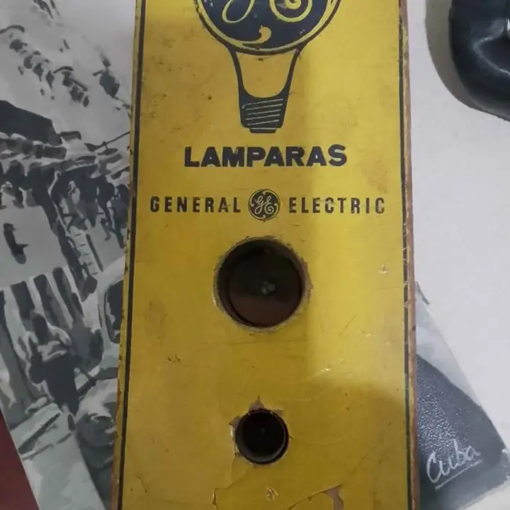 Probador de bombilla general electric. Antiguo