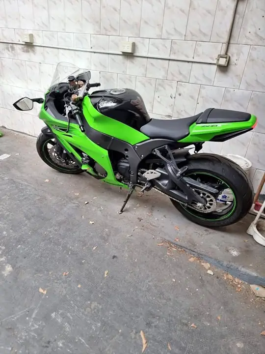 Kawasaki zx10 2 mano 28000km