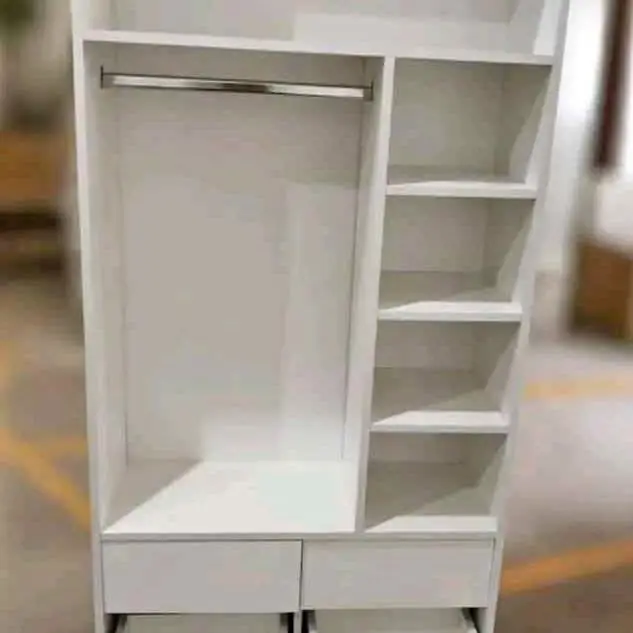 Vestidor emma 180X90X30 C/4 cajones $170.000