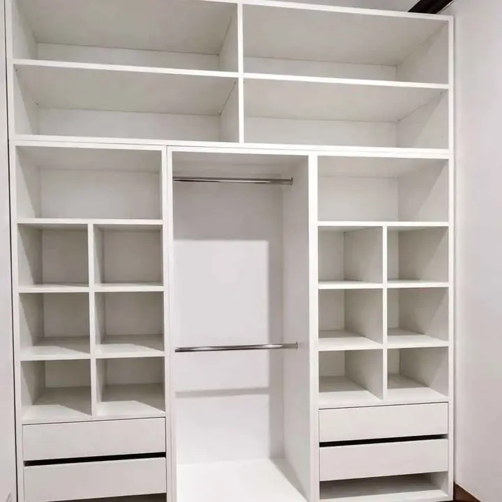 Vestidor C/baulera 2 barrales 12 cubos 4 cajones medida 240 x 180 x 45 - 1 x $350
