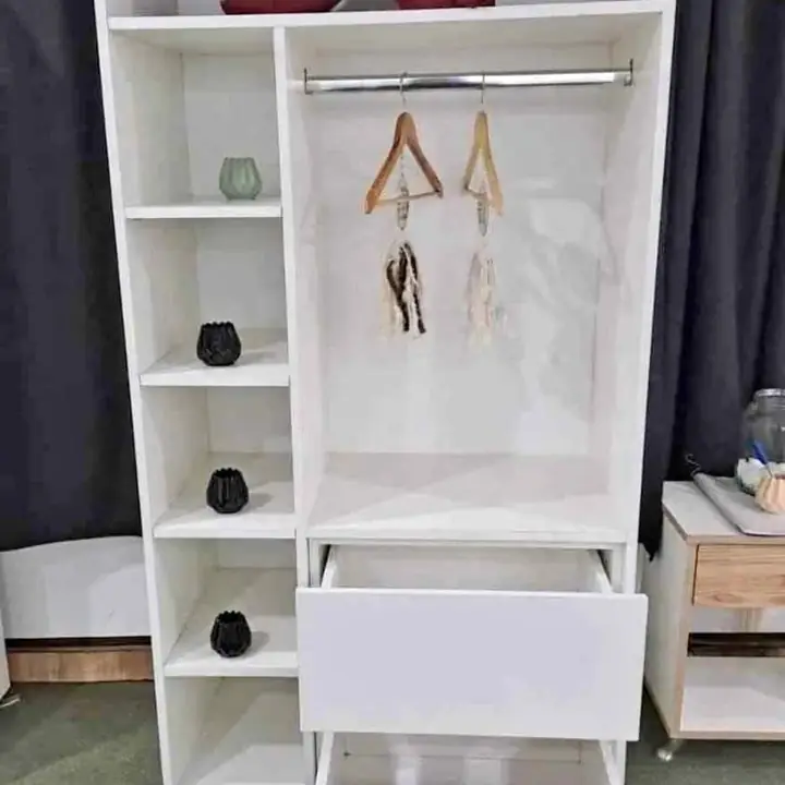 Nuevo modelo desbloqueado medidas 180x90x45 $175.000 vestidor dos cajones - medidas