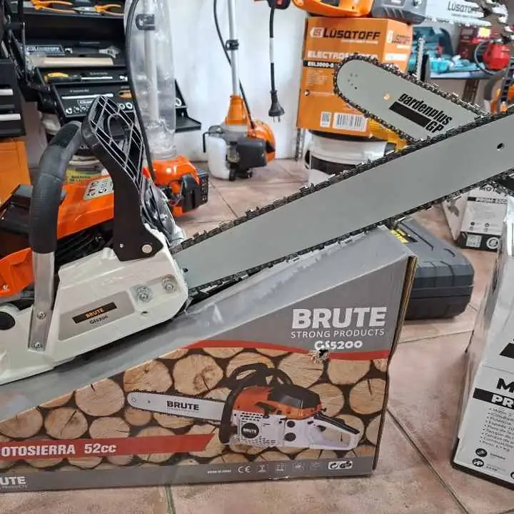 Motosierra brute