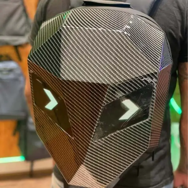 Mochila para moto con luces led