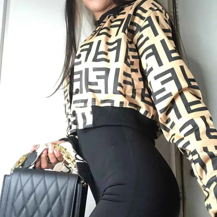 CAMPERA Fendy