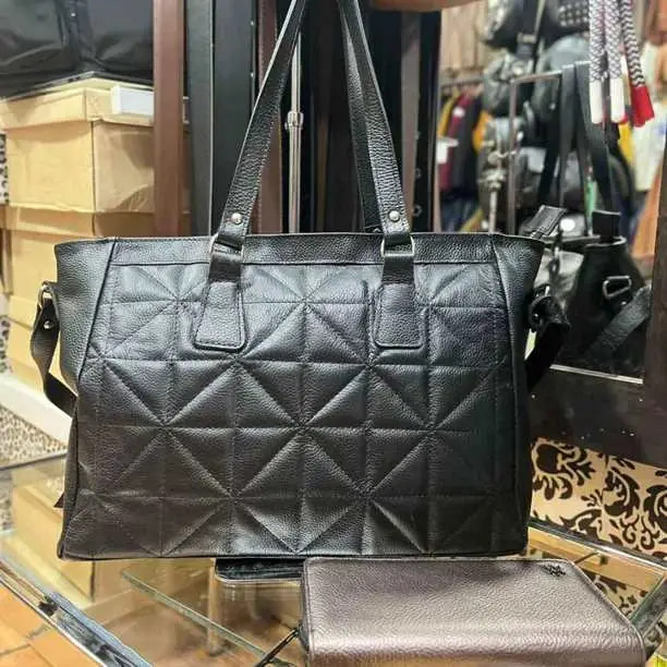 Cartera de cuero