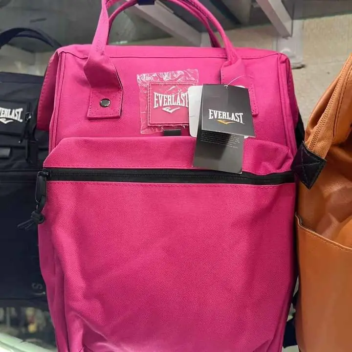 Mochila everlast fuscia