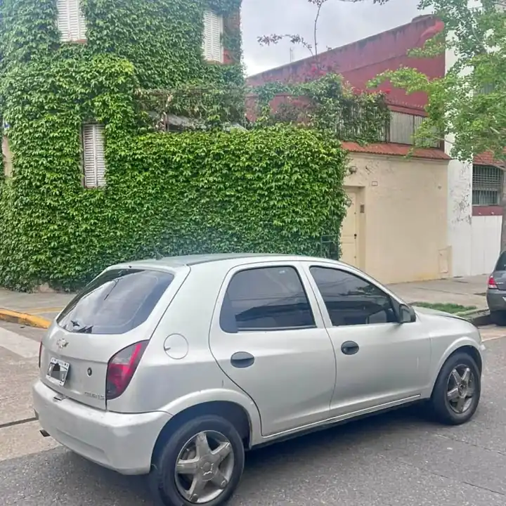 Vendo Chevrolet celta LS año 2014 1.4 nafta cedula sola 3.990.000 el efectivo ideal aplicaciones