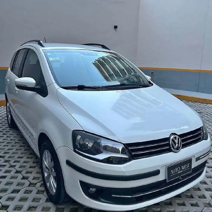 Volkswagen suran highline 1.6