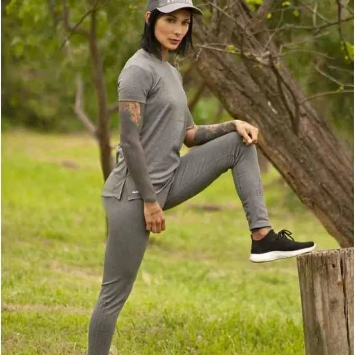 Remera run today urban luxury Envíos en CABA y GBA en moto mensajería Envíos a todo el país
