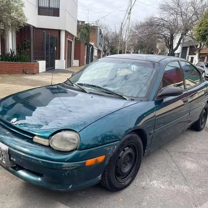 Chrysler neon 1996 2.0 nafta 16V Excelente mecánica y funcionamiento Listo para transf