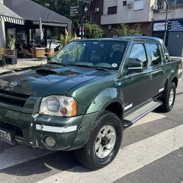 Nissan Frontier 2.8 motor mwm turbo mecánica, muy buena 4x4 205,000. KMS año 2008 $8.600.000